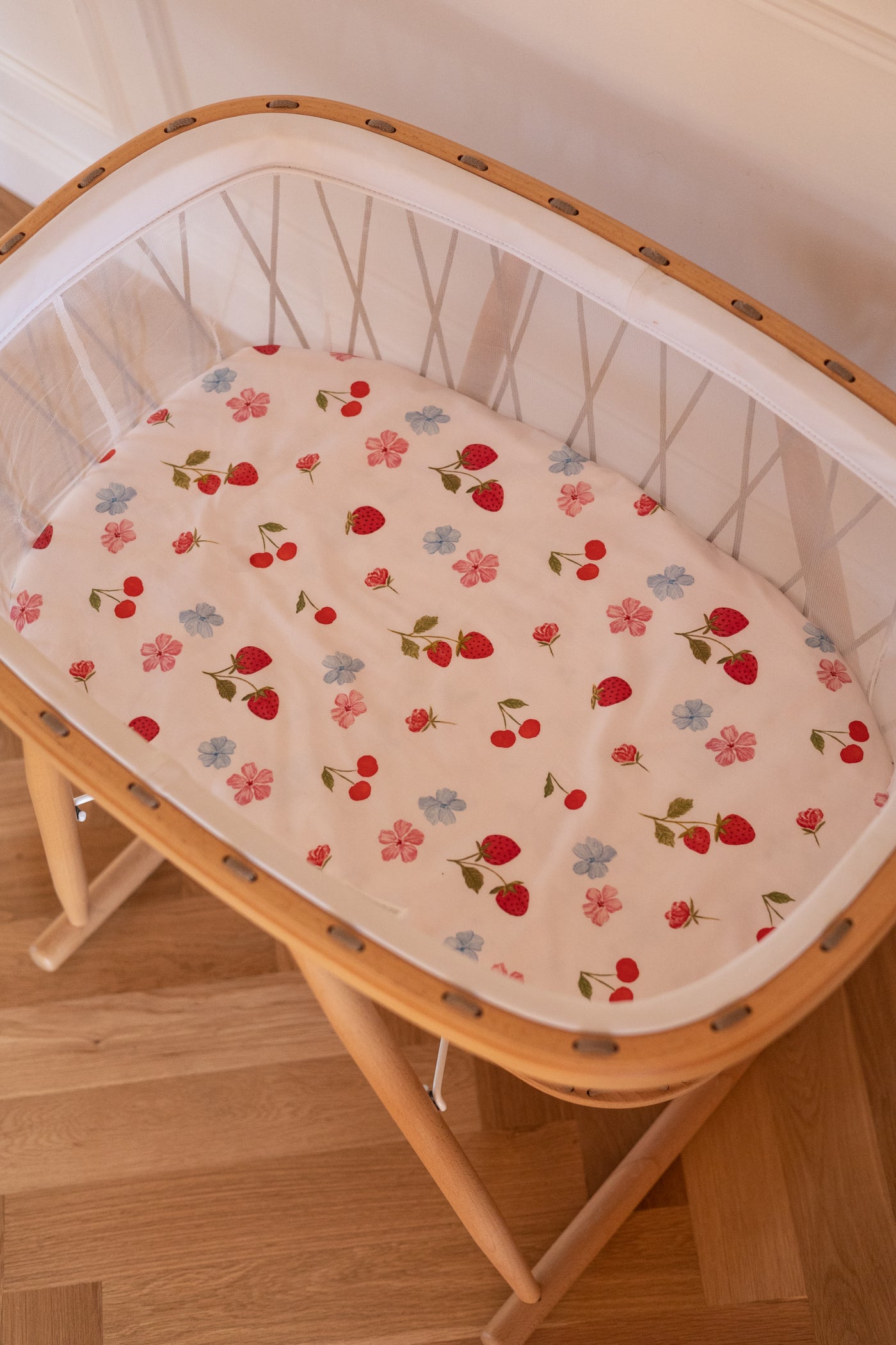 Waterproof Co Sleeper Fitted Sheet - Evie