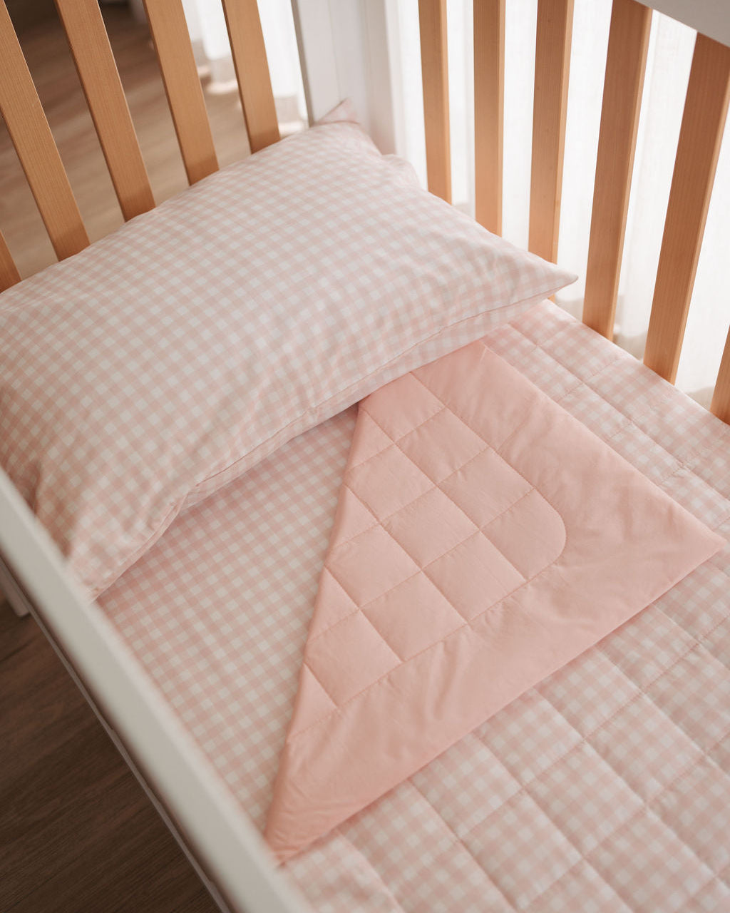 Cot Quilt - Pink Gingham