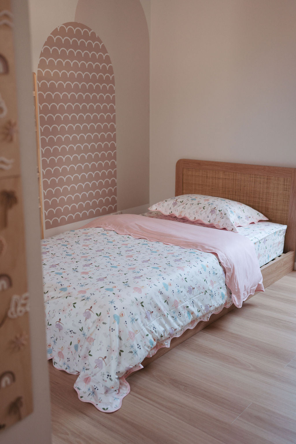 Matching Single Doona Cover & Waterproof Pillowcase Set - Alaska