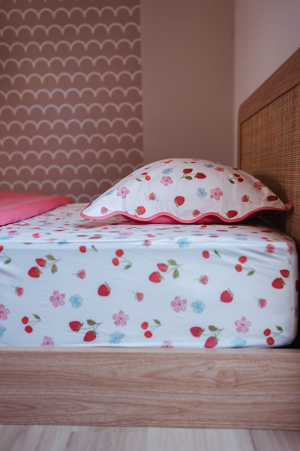 Waterproof King Single Fitted Sheet - Evie