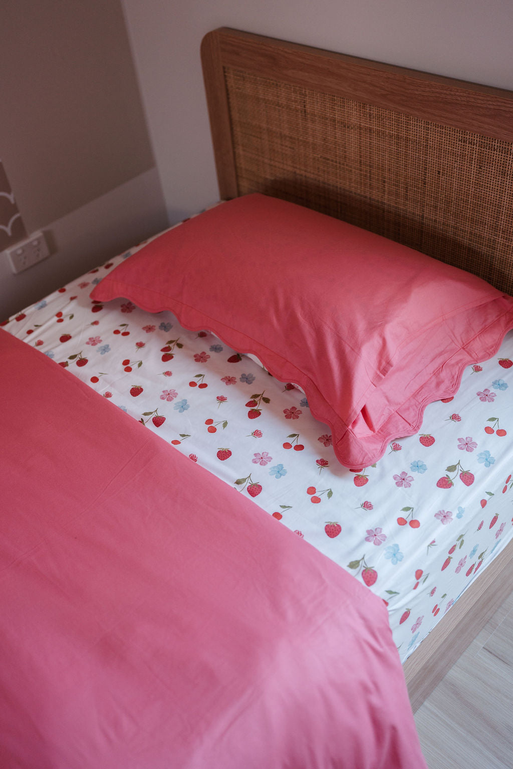 Matching Single Doona Cover & Waterproof Pillowcase Set - Evie