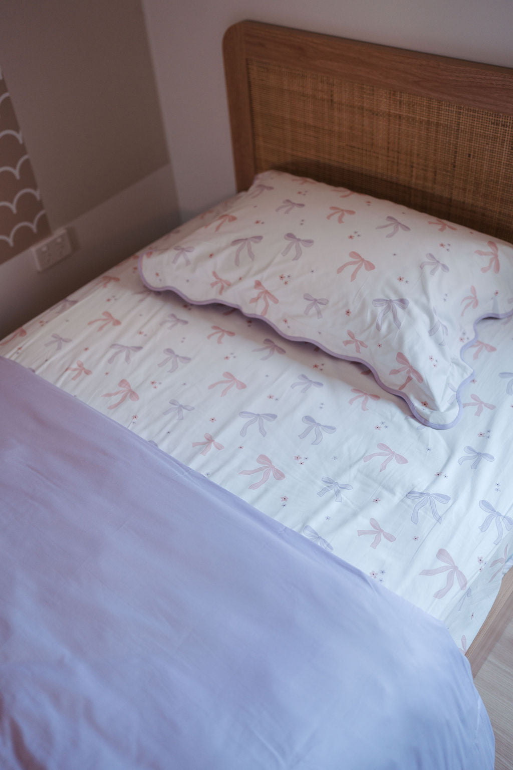 Waterproof King Single Fitted Sheet - Lottie