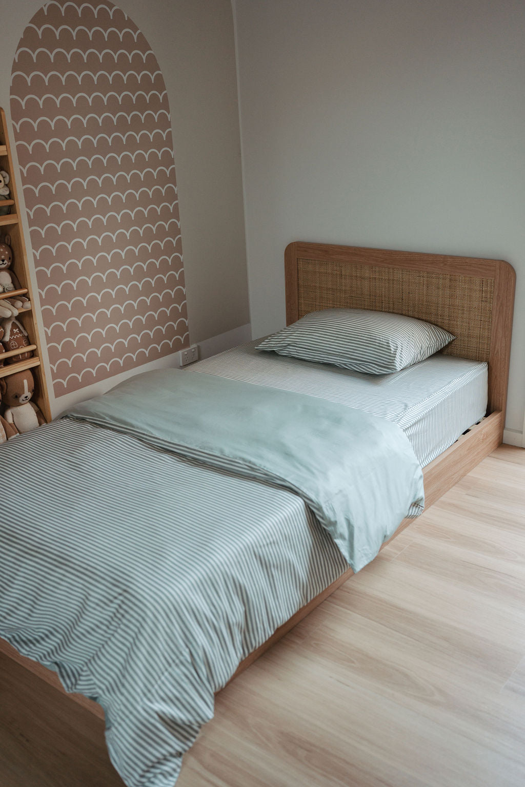 Matching Single Doona Cover & Waterproof Pillowcase Set - Arthur