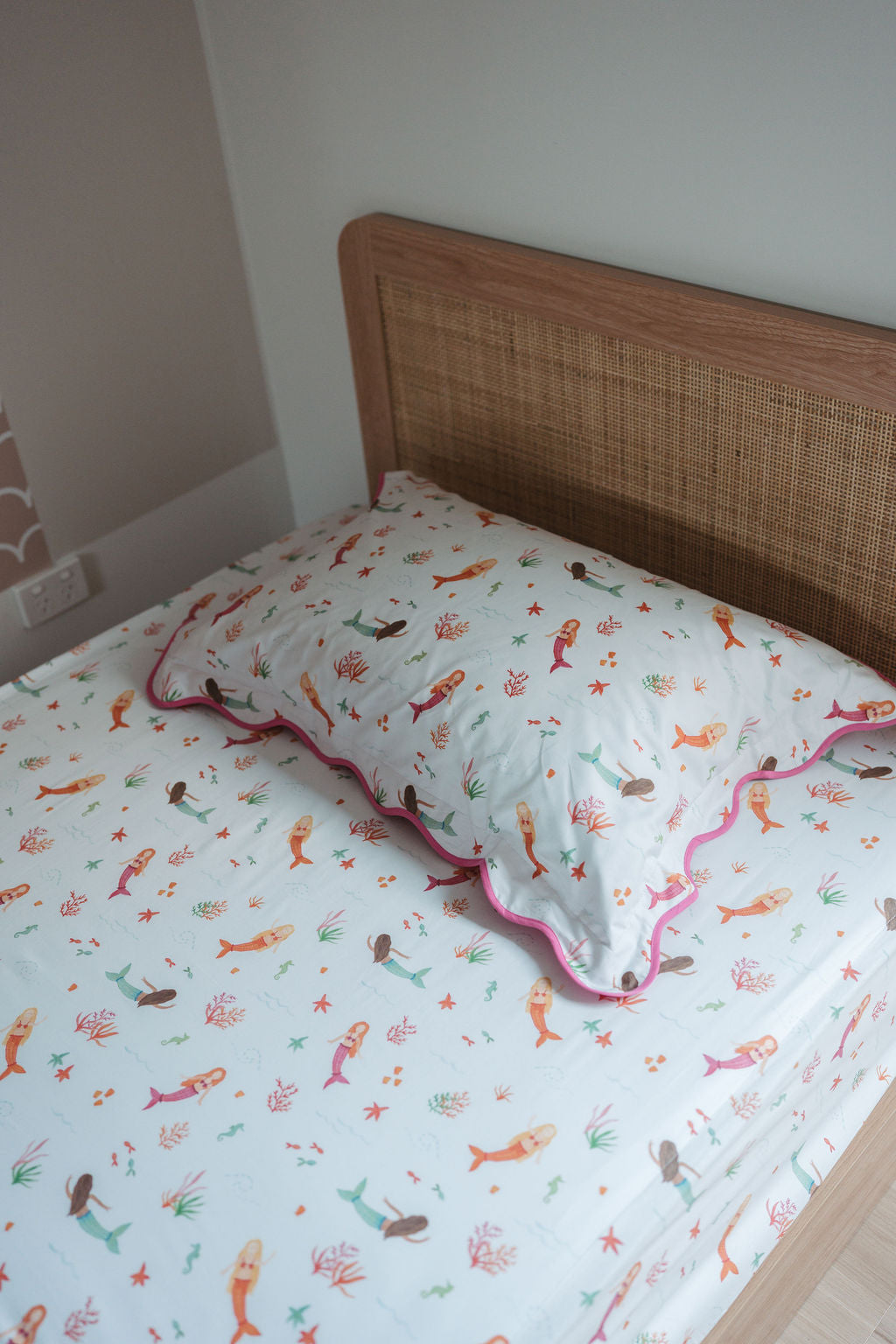 Waterproof King Single Fitted Sheet - Quinn